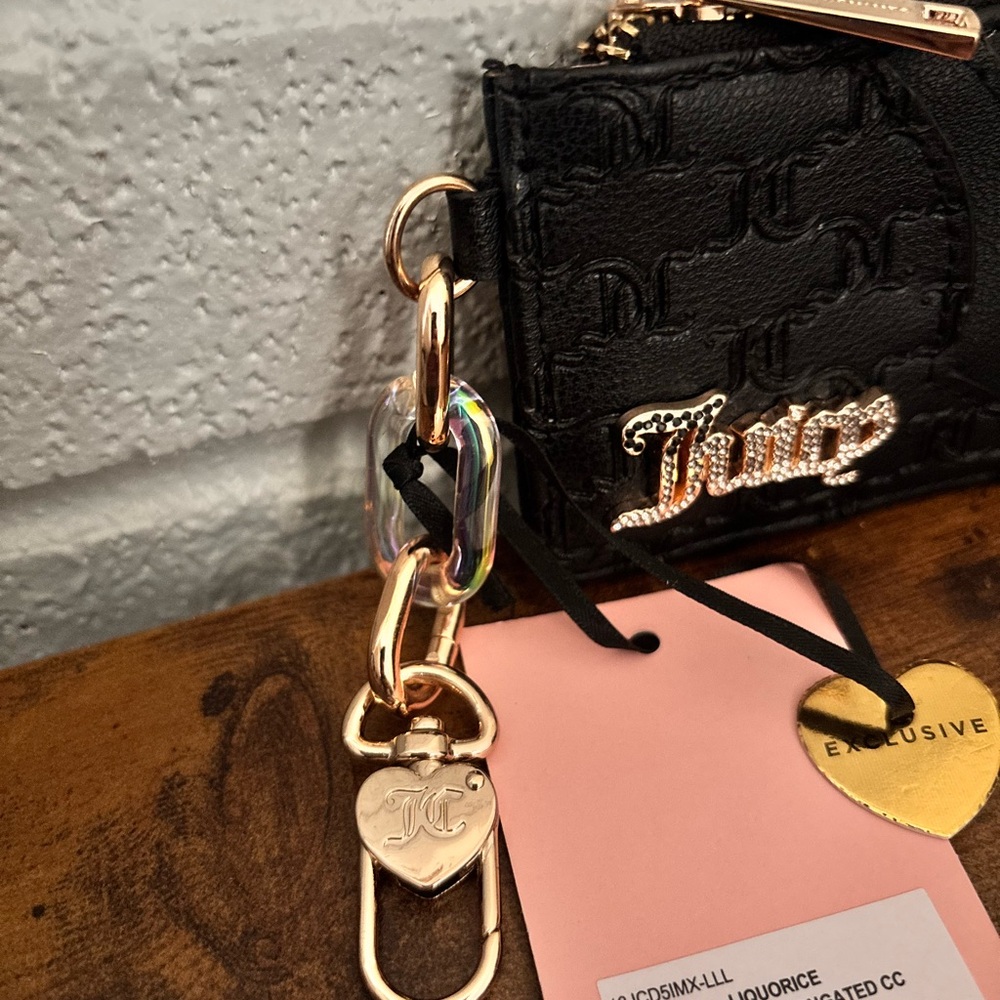 Juicy Couture black embossed crossbody bag with Wallet - Picture 4 of 9